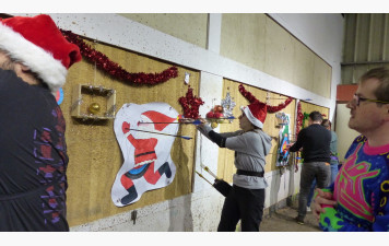 Une animation de Noël autour du tir à l'arc dans la joie et ... la gourmandise !
